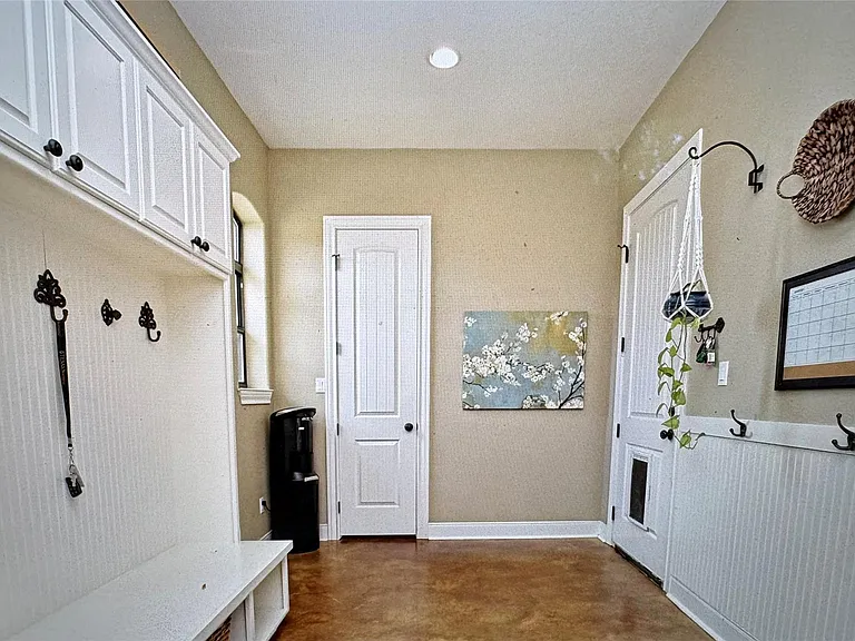 126 Packsaddle Dr — Photo 17