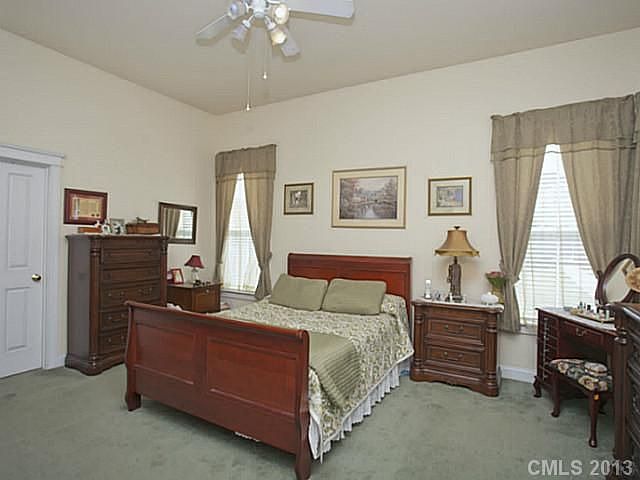 1st image of 130 Gresham Ln