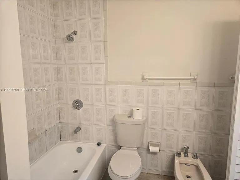 9400 SW 169th St #0 — Photo 13