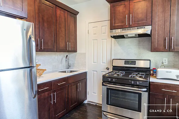 Rented by Grand & Co. | media 29