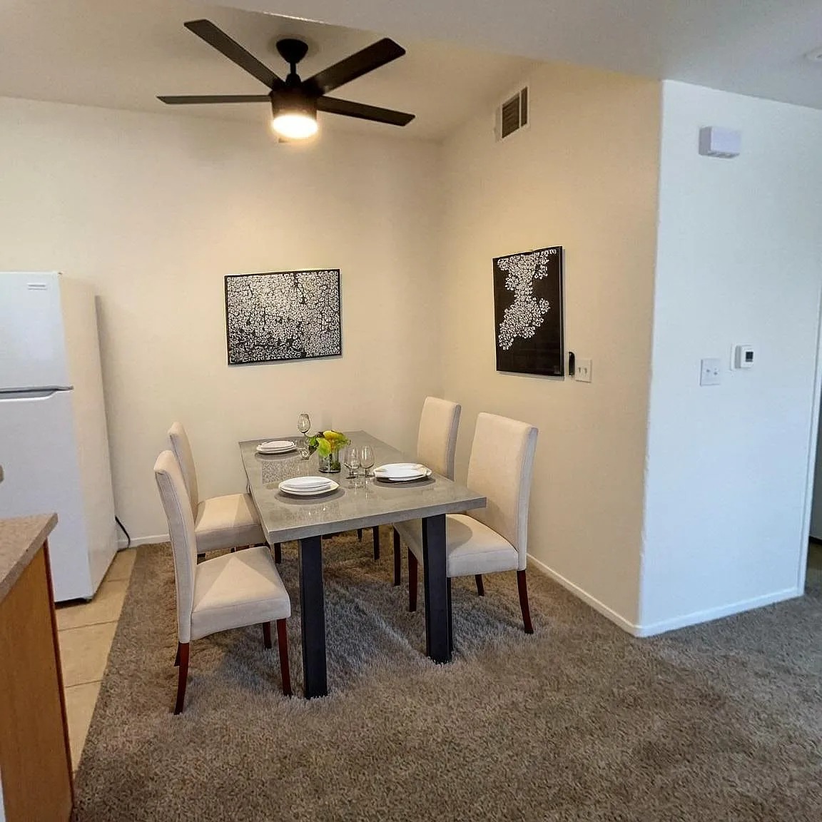 2 bed, 2.0 bath, 888 sqft, $1,095 — Photo 4
