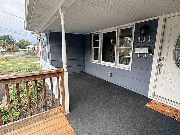4th image of 331 Mankin Ave