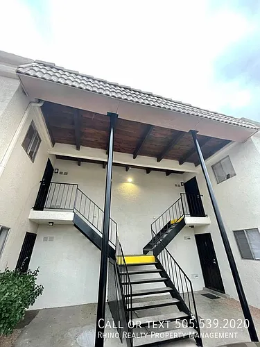 1000 Madeira Dr SE #7 Photo 1