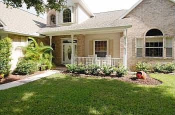 1st image of 213 Brightwater Dr SE