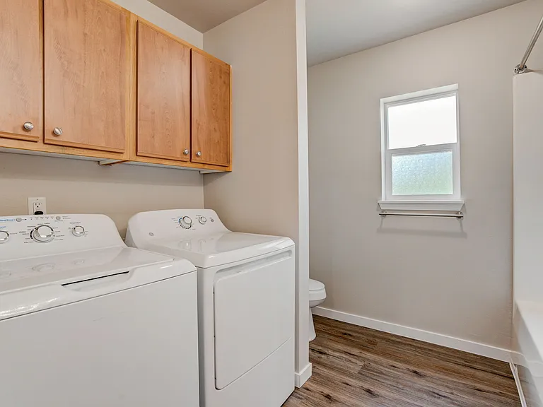 Legacy Oaks Apartments — Photo 81