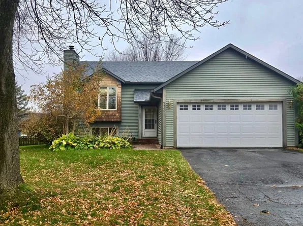 9460 71st Bay S, Cottage Grove, MN 55016