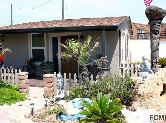 2nd image of 1816 S Oceanshore Blvd