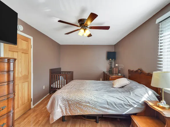 66-45 69th Street image 17 of 31