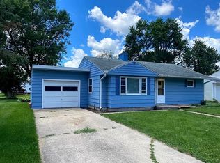 128 N Beech St, Princeton, IL 61356