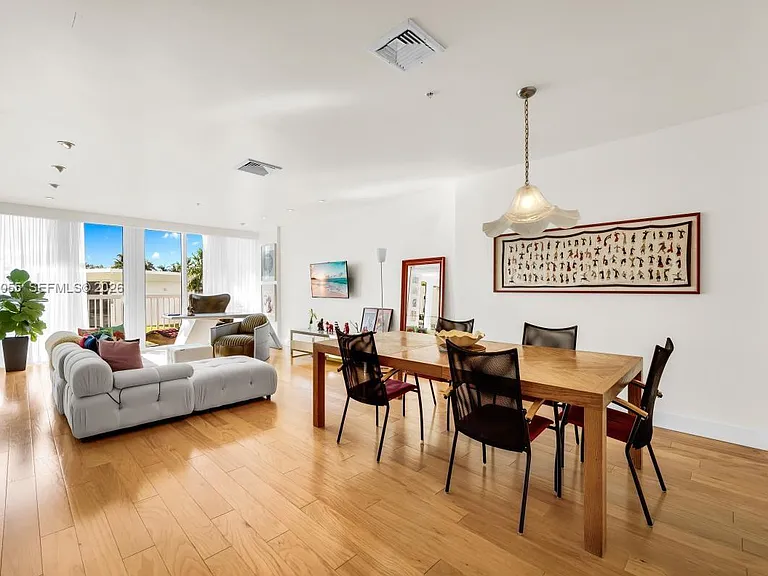 10275 Collins Ave #102 — Photo 8