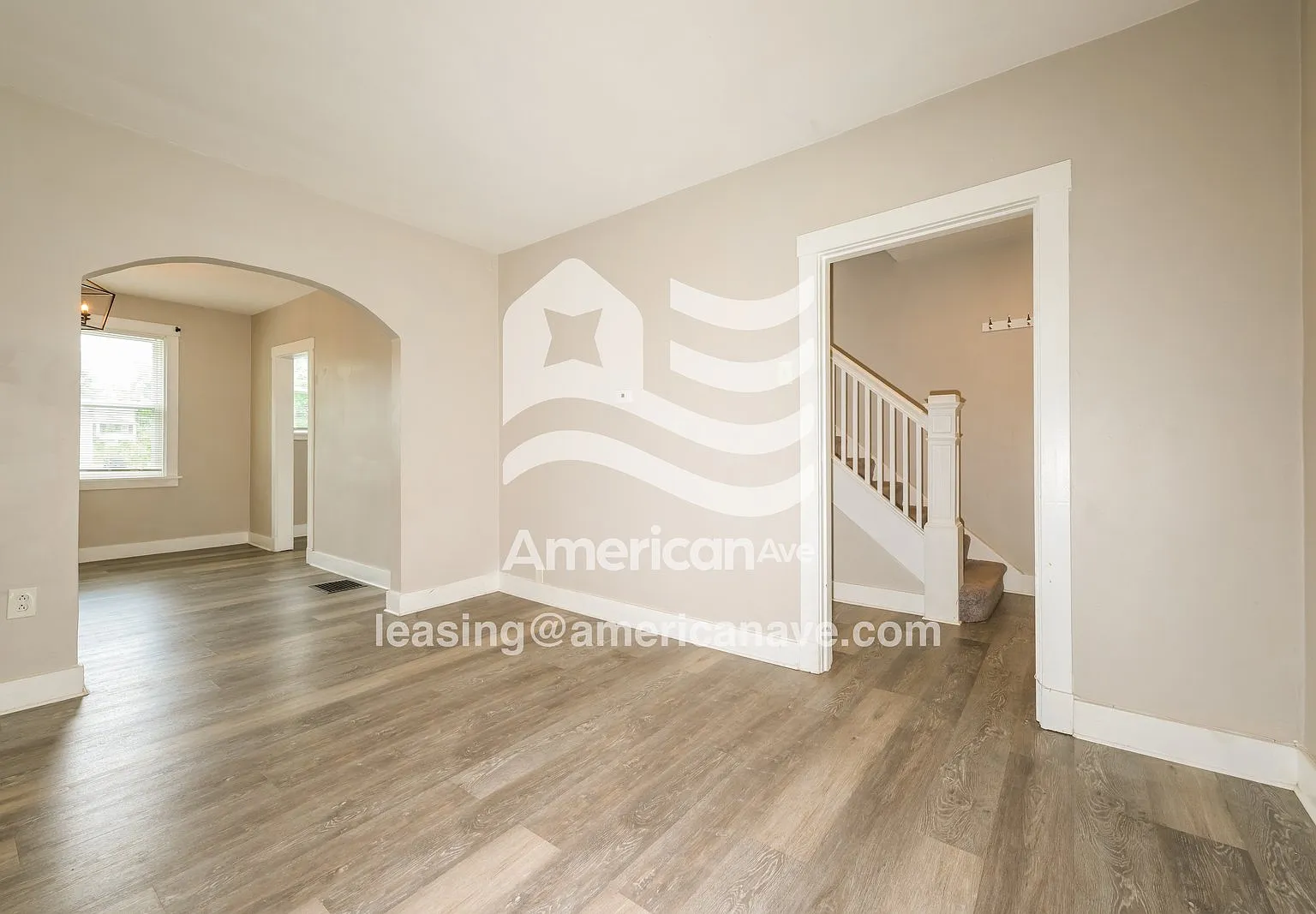 3 bed, 1.0 bath, 1126 sqft, $1,332 — Photo 4