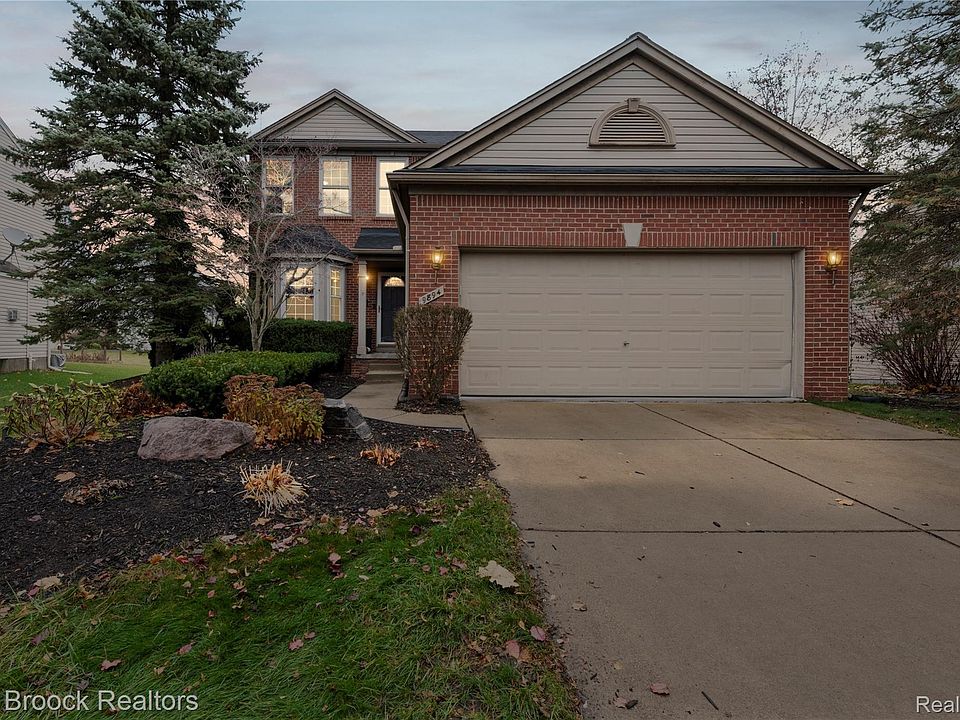 1st image of 9894 High Meadow Dr