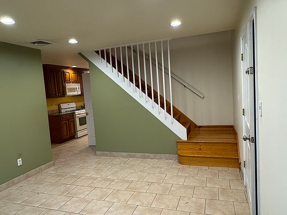 3rd image of 2823 210th Pl #1