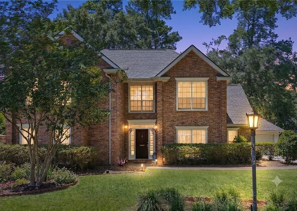 1st image of 1239 Clearwater Dr