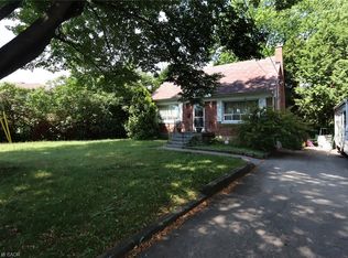 24 Ann Arbour Rd, Toronto, ON M9M2J6