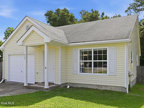 4th image of 627 S Hampton Drive