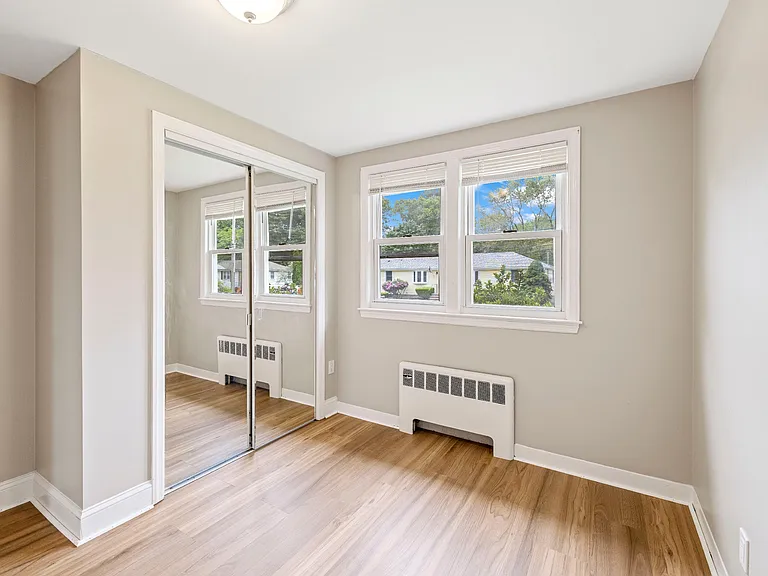 42 Neillian St — Photo 14