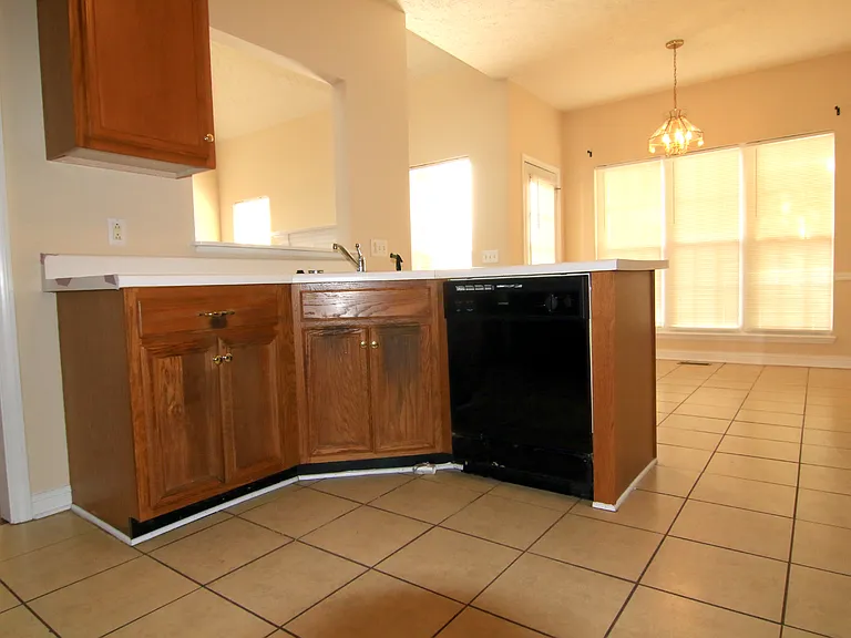 2123 Moonlite Ct — Photo 20