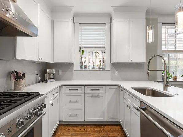 119 Highland Ave #B, Somerville, MA 02143