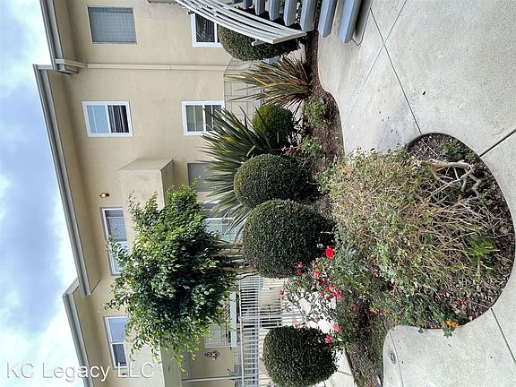 5th image of 11601 Gorham Ave #2