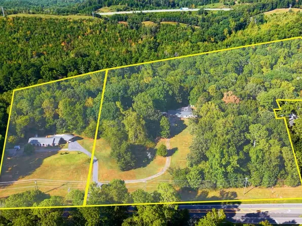 3824 Cave Spring Rd SW, Rome, GA 30161