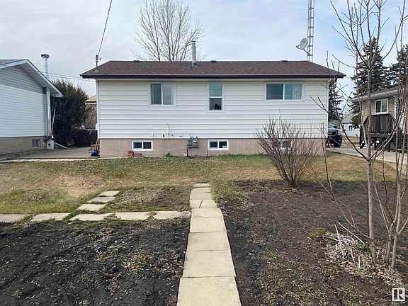 5th image of 5517 48a St