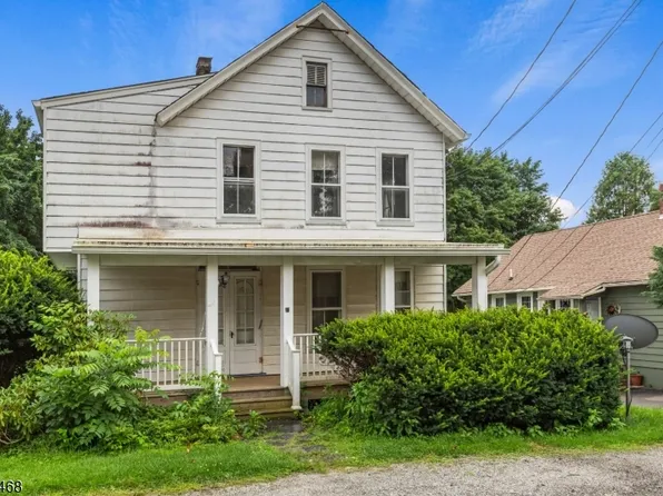 14 High St, Andover Boro, NJ 07821