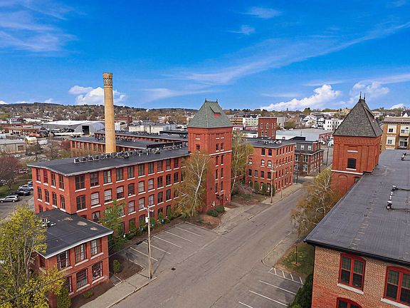2nd image of 470 Silver Street #123
