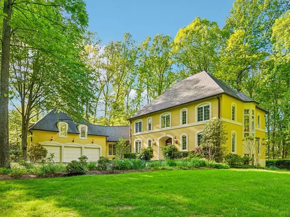 13798 Lakeside Dr, Clarksville, MD 21029