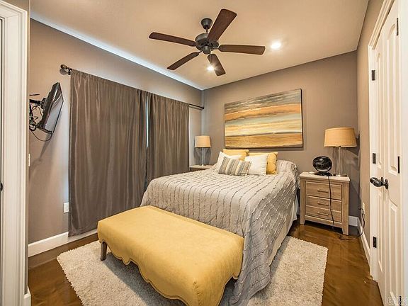 4th image of 7910 Edgemont Rd Suite 300