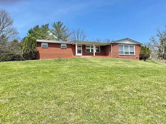2nd image of 68 Beths Ln