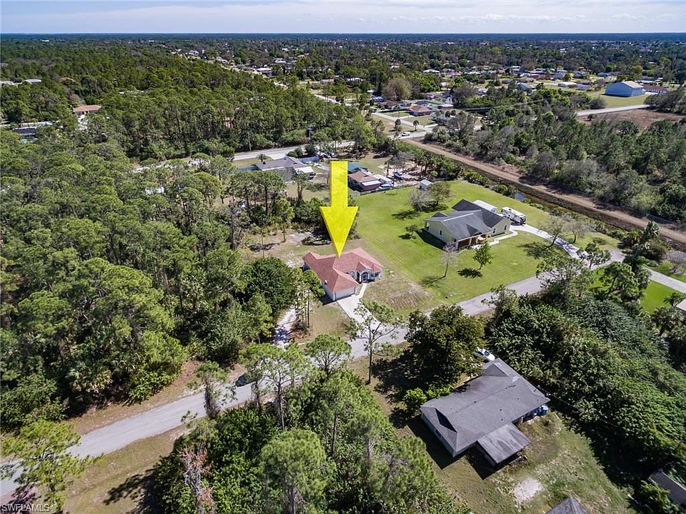 1st image of 404 Calvin Ave