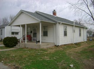 626 N Ellsworth Ave, Marshall, MO 65340