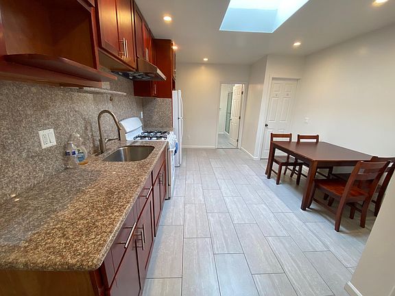 4th image of 28 Woodrow St #A