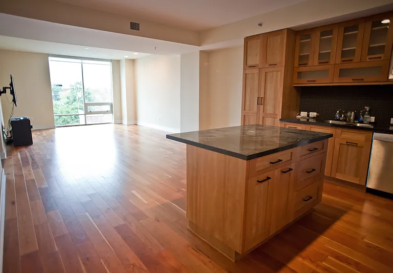 601 W Rosemary St #319 — Photo 5