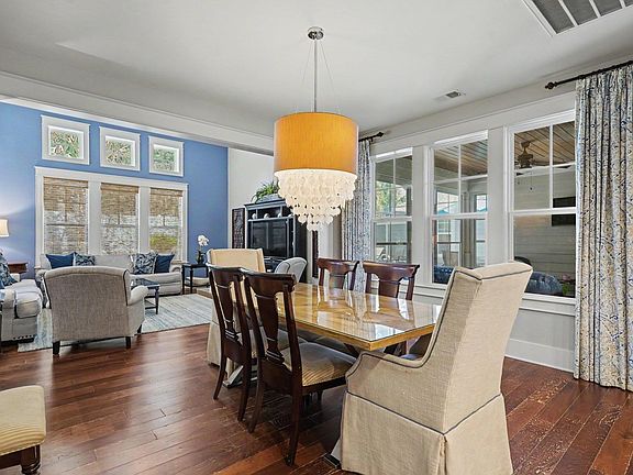 4th image of 4964 Salt Creek Ct.
