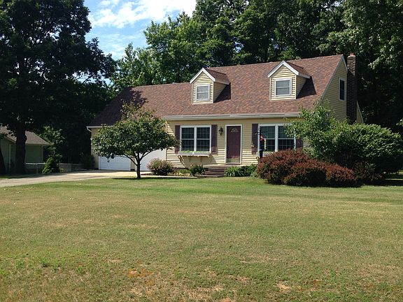 2nd image of 219 Felk Dr