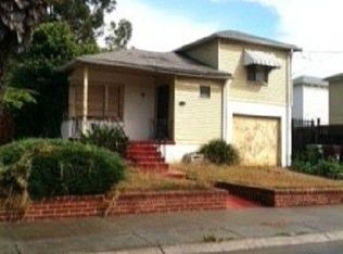 7868 Olive St, Oakland, CA 94621