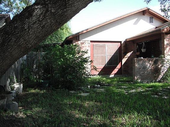 2nd image of 4222 Archdale Dr