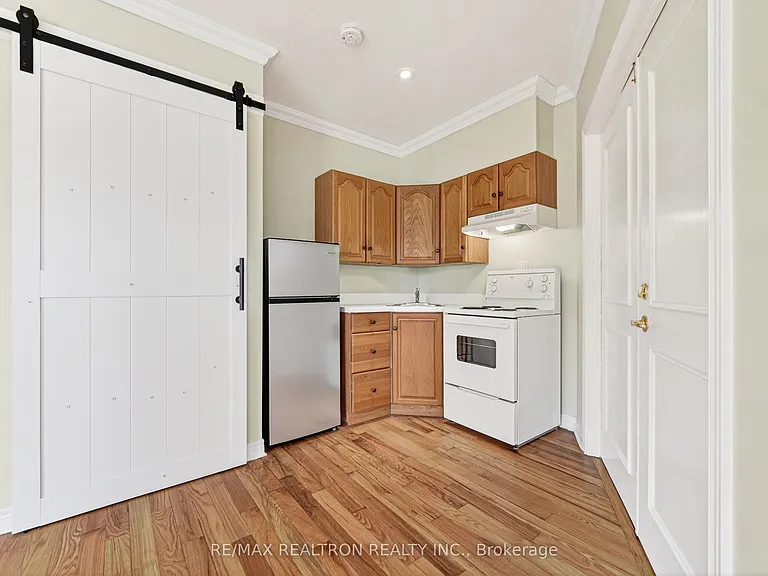 454 Donlands Ave #A1 — Photo 22