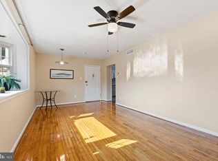 2910 Peyton Randolph Dr APT 169, Falls Church, VA 22044