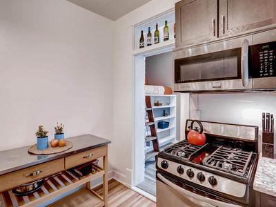 1752 N Franklin St APT 1, Denver, CO, 80218