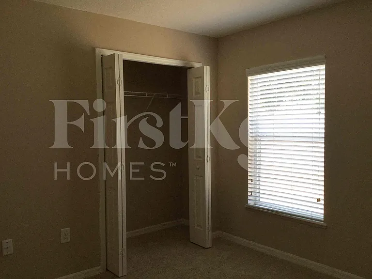 425 Hammerstone Ave — Photo 16
