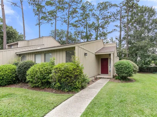 131 Hampton Ct #307, Mandeville, LA 70471