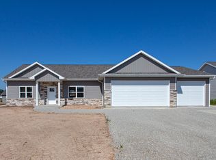 N3969 Deere Dr, Freedom, WI 54130