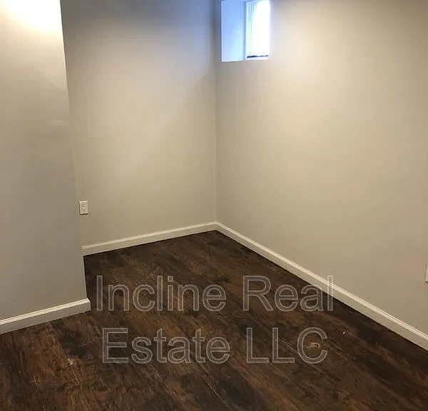 526 Ohio Ave #3 — Photo 5
