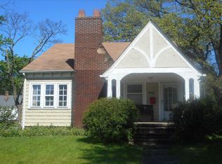 14416 Rainbow Ave, Cleveland, OH 44111