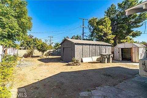 S Alessandro Ave — Photo 4
