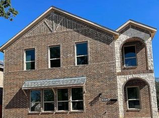 427 W Pioneer Dr, Irving, TX 75061