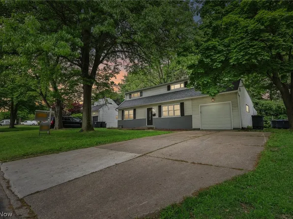 614 N Hawkins Ave, Akron, OH 44313